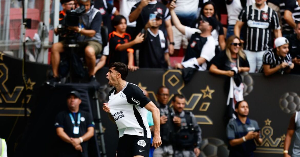 supercopa:-veja-gol-de-gabriel-paulista-em-jogo-contra-o-flamengo